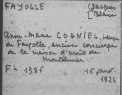 Fiche index manuscrite consacrée à Fiche de Jacques Blaise FAYOLLE, ancien concierge de la maison d'arrêt de Montélimar, renvoyant à un dossier de pension accordée à sa veuve Anne Marie Cogniel en 1824